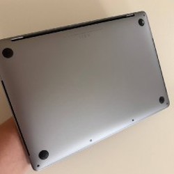 MacBook Pro 13-inch (2018) - фото 3