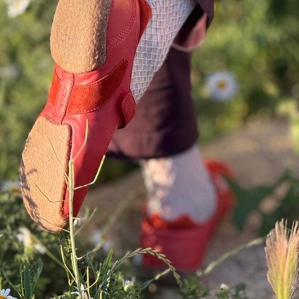 Кожаные балетки Clarks active air