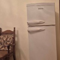 Холодильник б/у - фото 2