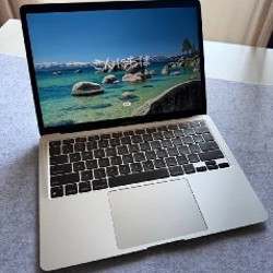 Ноутбук Apple MacBook Air M1 - фото 2