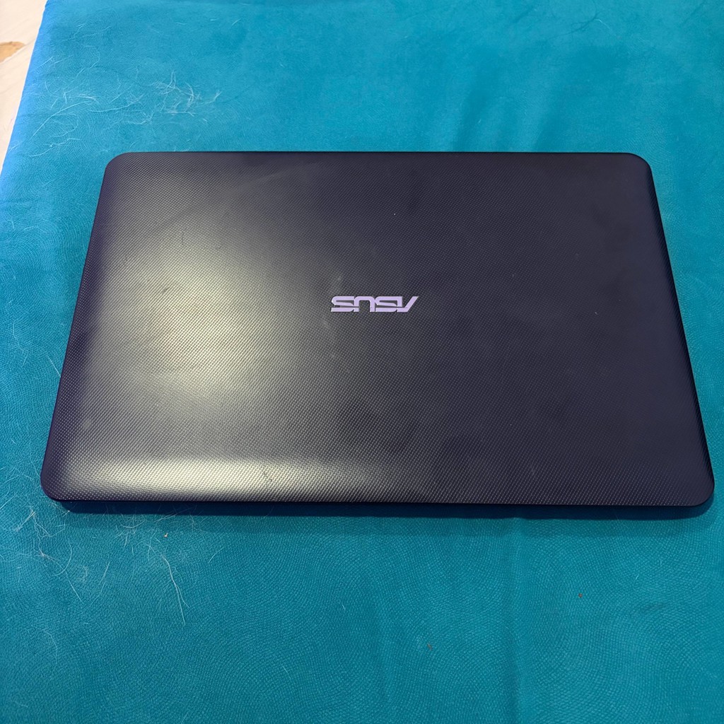 Ноутбук ASUS