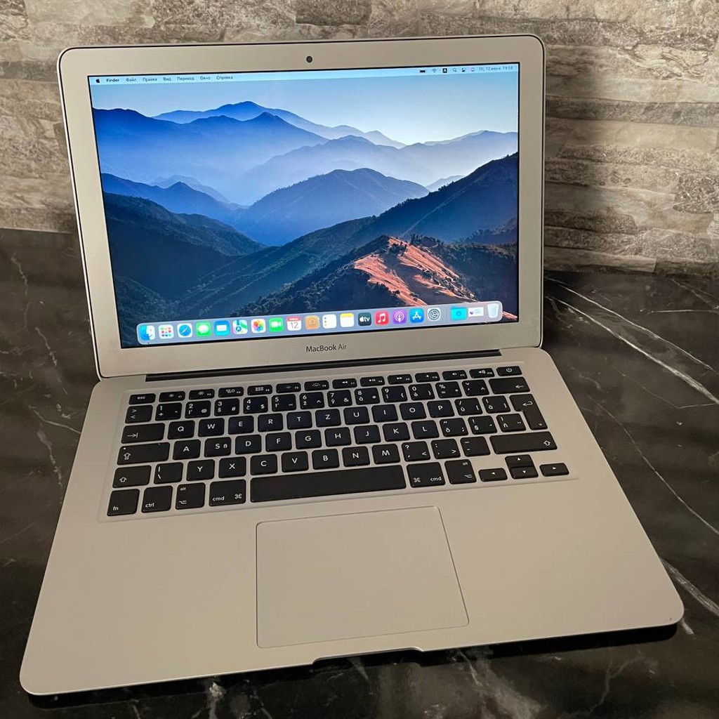 MacBook Air 13” (2015)