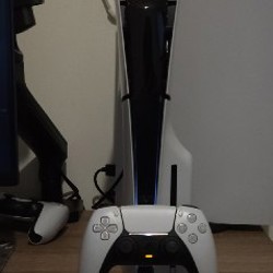 PlayStation 5 Slim - фото 2