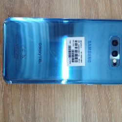 Samsung Galaxy S10e - фото 5