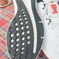 Мужские беговые кроссовки Nike - фото 6