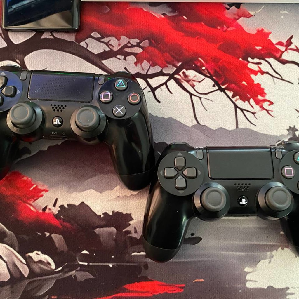 PlayStation 4 PRO 1T