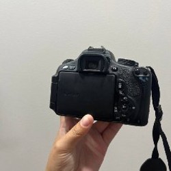 Фотоаппарат Canon EOS 600D - фото 3