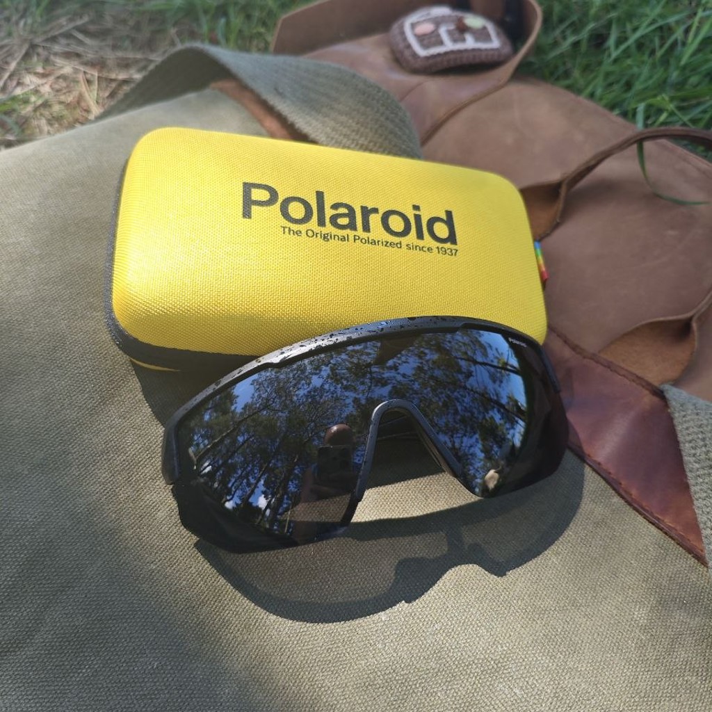 Солнцезащитные очки Polaroid