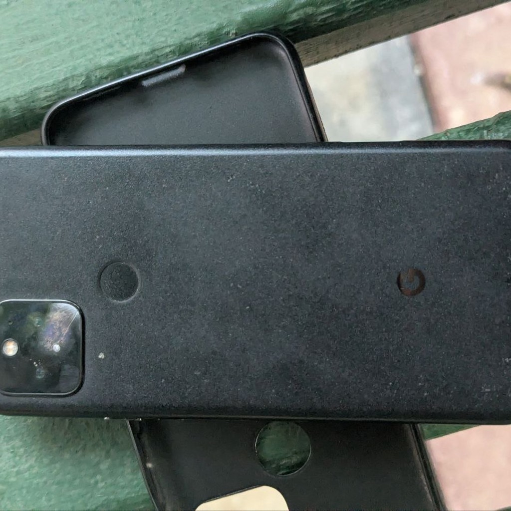 Телефон Google Pixel 5