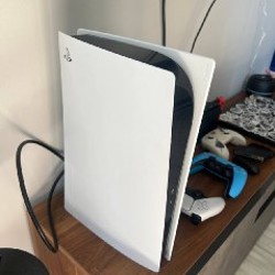 PlayStation 5 - фото 2