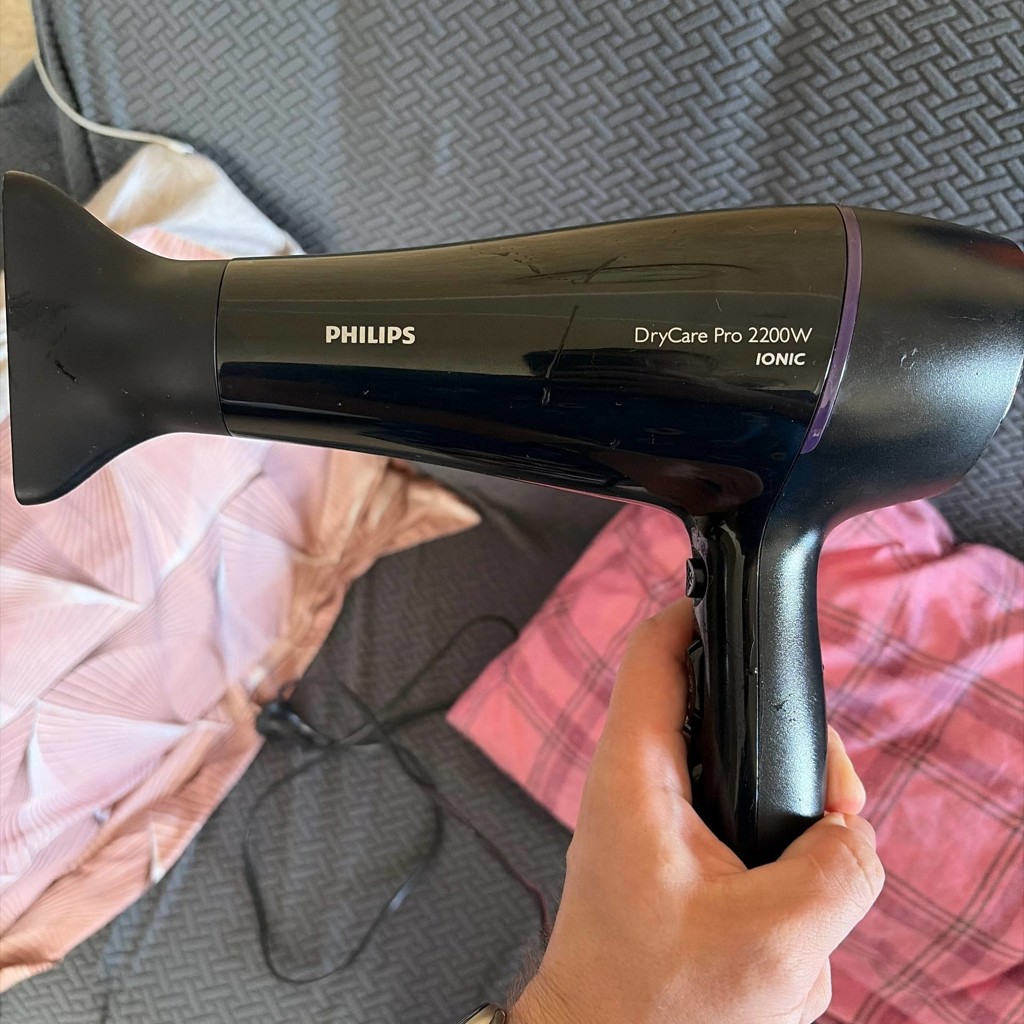 Фен Philips DryCare Pro 2200W Ionic