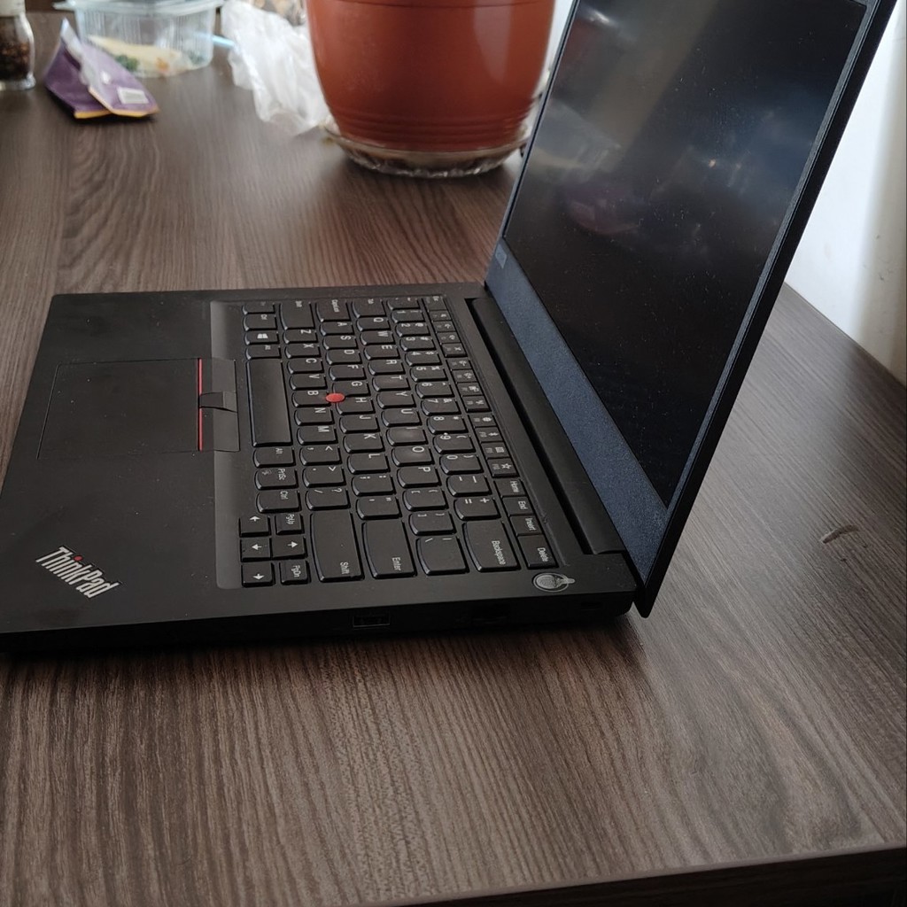 Lenovo Thinkpad E14