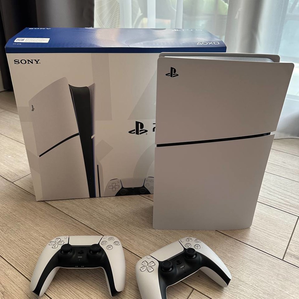PS5 Slim с дисководом