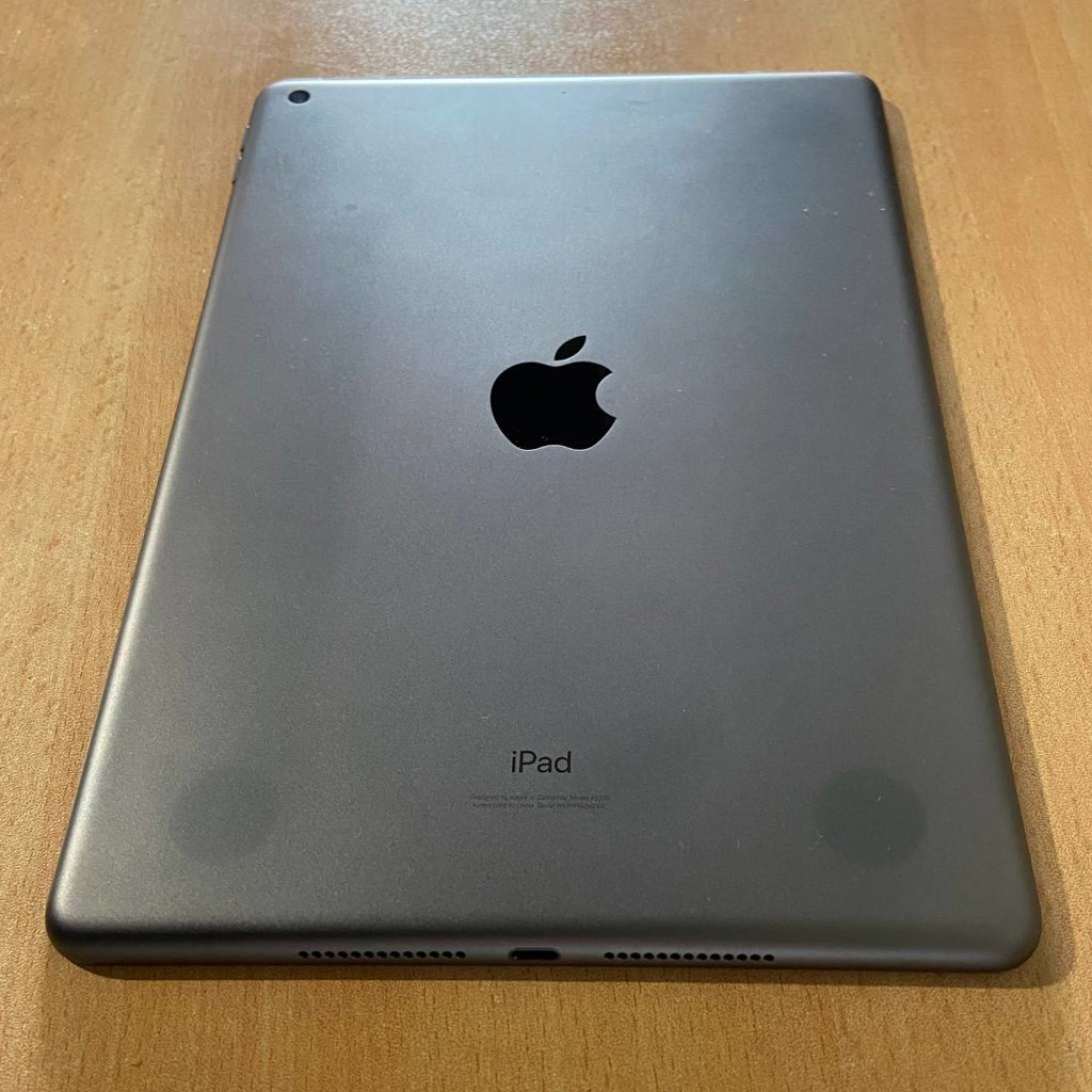 IPad 8