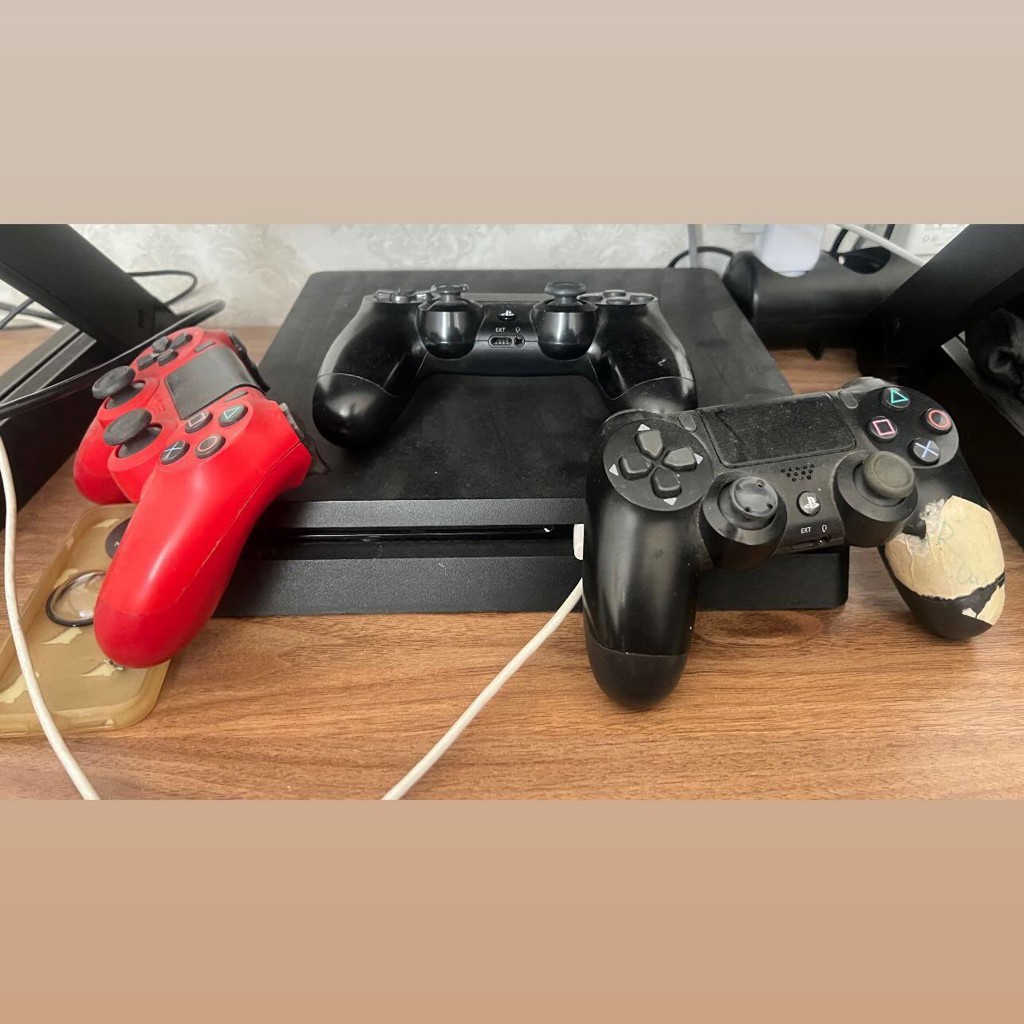 PlayStation 4