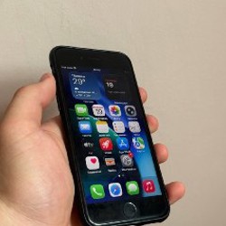 IPhone SE 2022 - фото 3