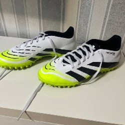 Футбольные бутсы Adidas Predator - фото 3