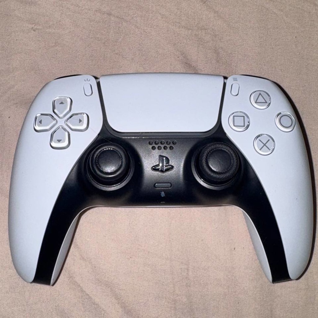 DualSense White для PS5 / ПК