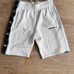 Adidas Shorts - фото 1