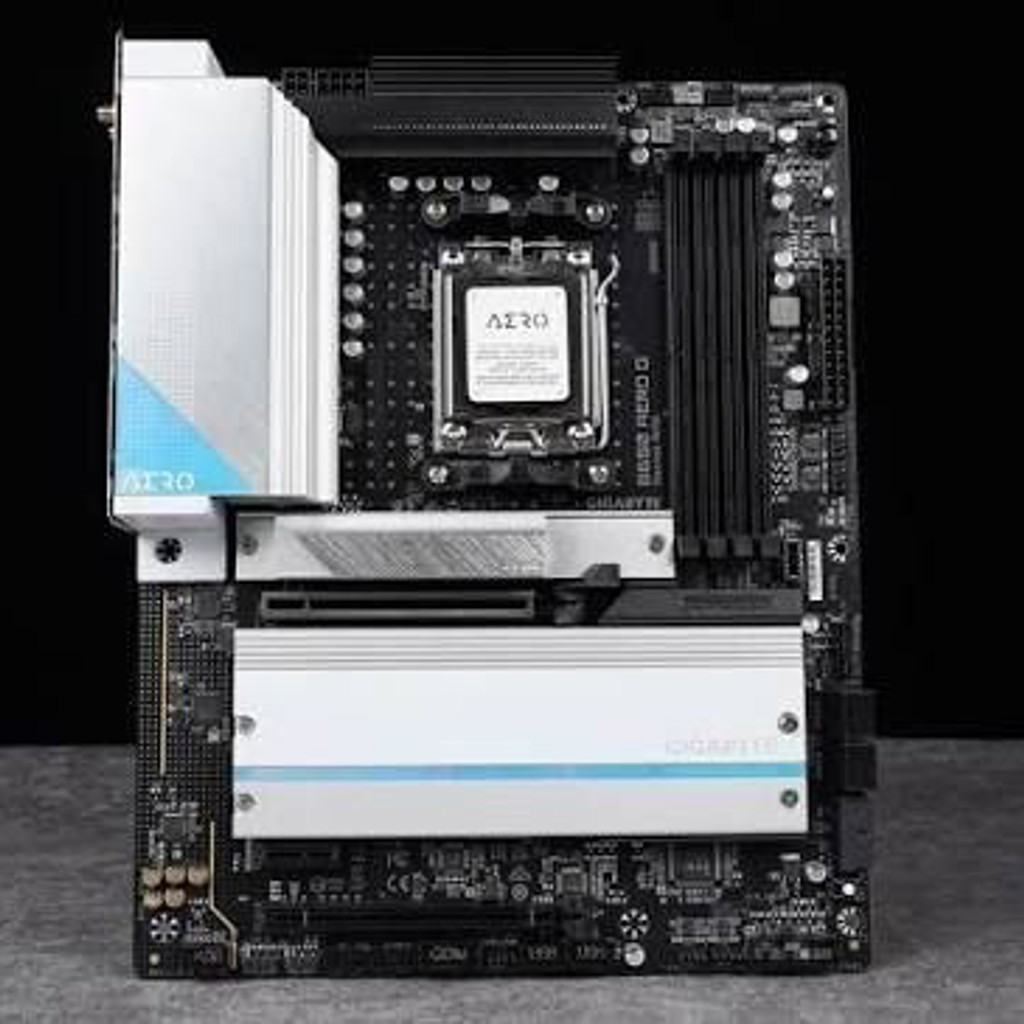 Gigabyte b650 aero G