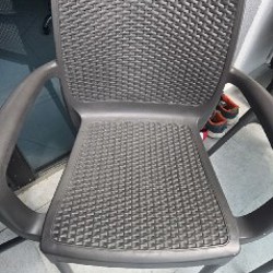 Пластиковые стулья - фото 2