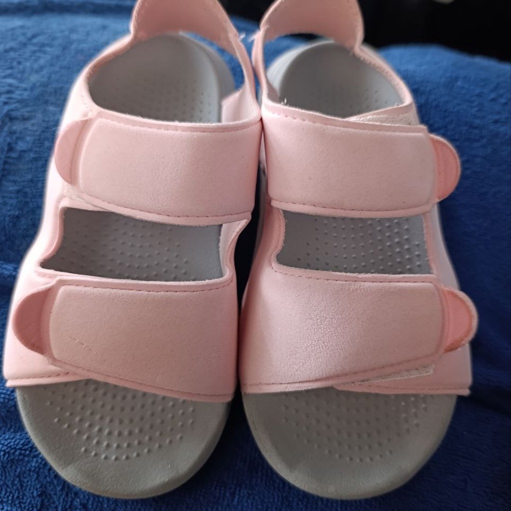Сандалии Adidas детские