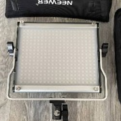 Видеосвет Neewer 660RGB - фото 3