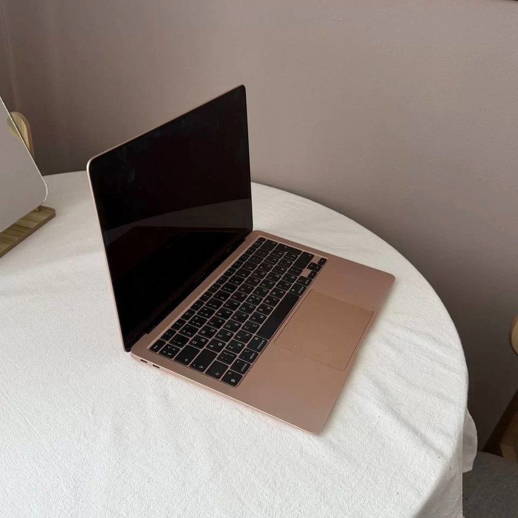 MacBook Air M1 2020
