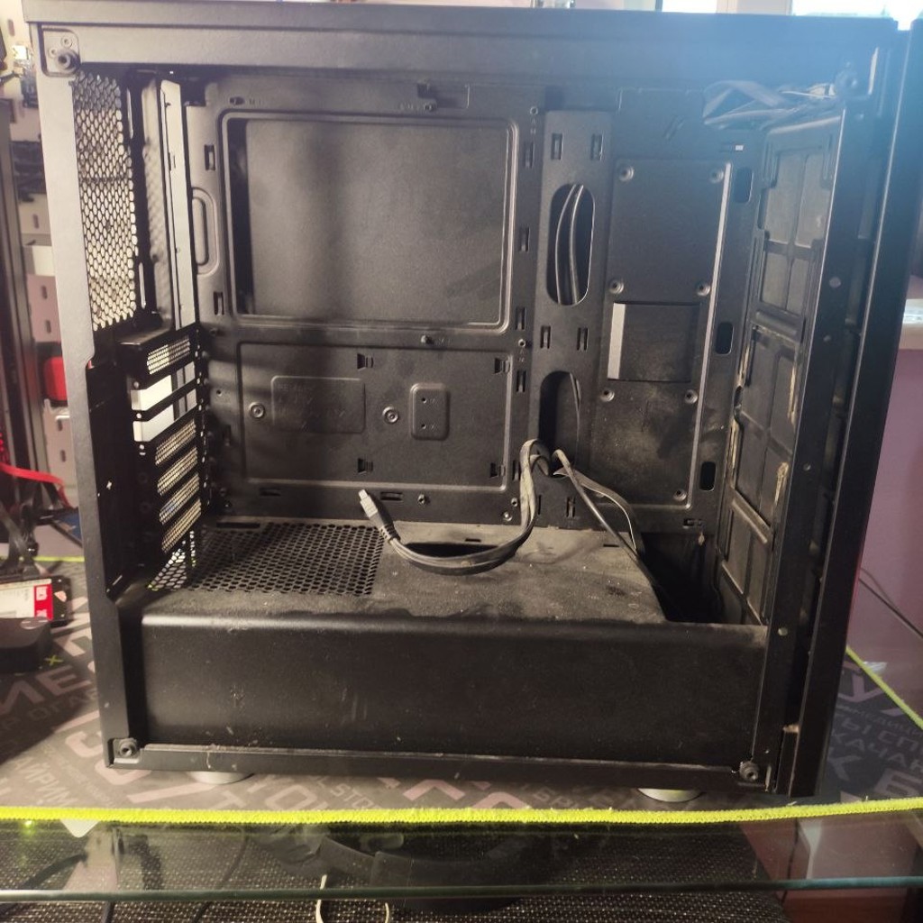 Корпус компьютера Corsair