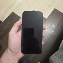 IPhone 13 - фото 2