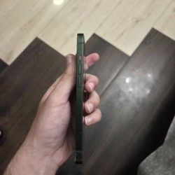 IPhone 13 - фото 3