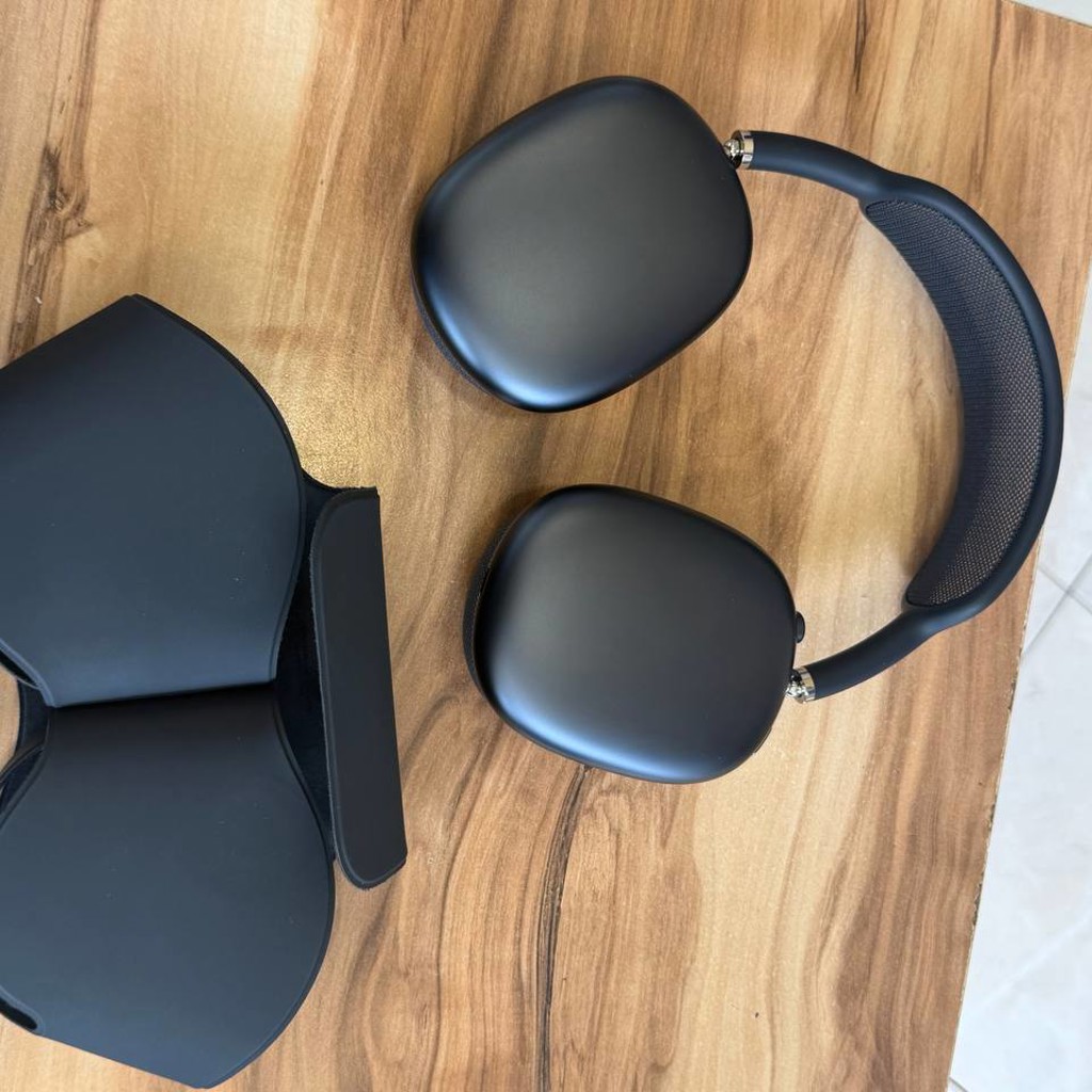 AirPods Max