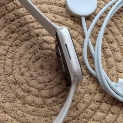 Apple Watch Series 8 - фото 3