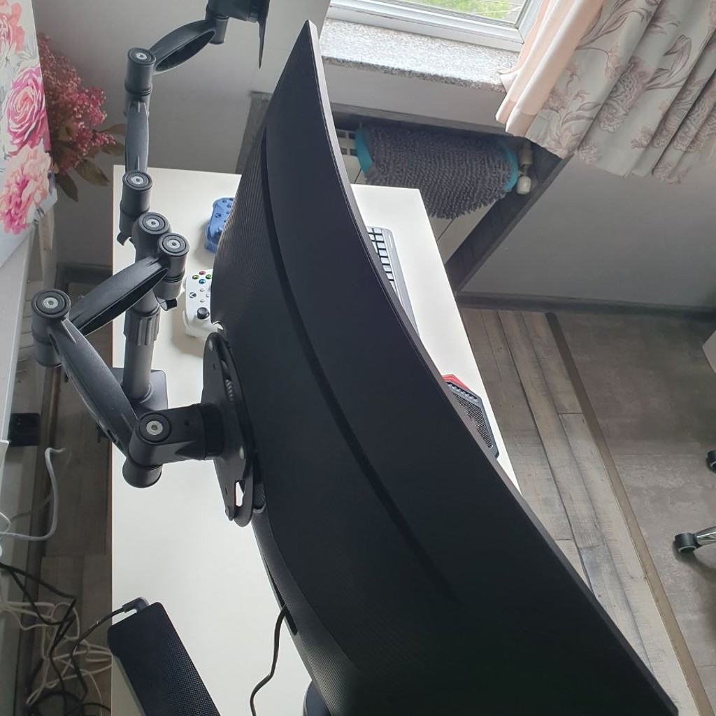 Монитор Samsung Odyssey G6 27''