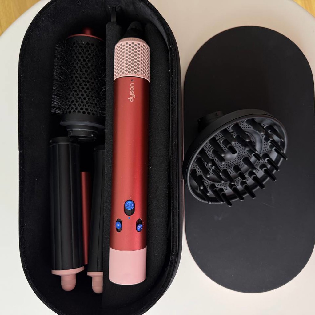 Стайлер Dyson
