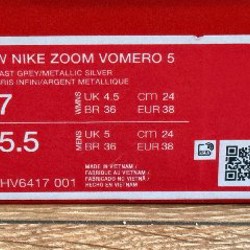Кроссовки женские Nike Zoom Vomero 5 - фото 4