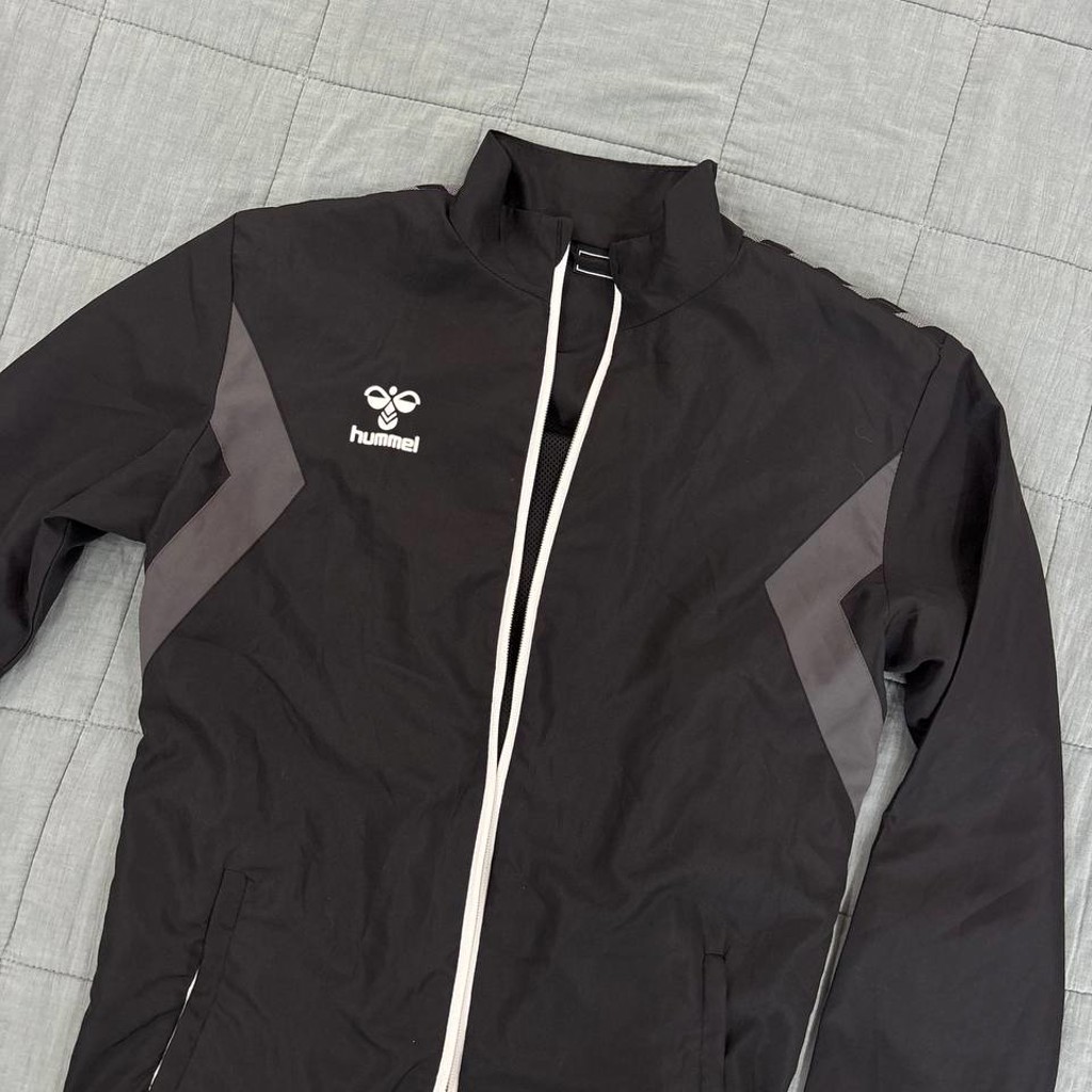 Спортивный топ Nike