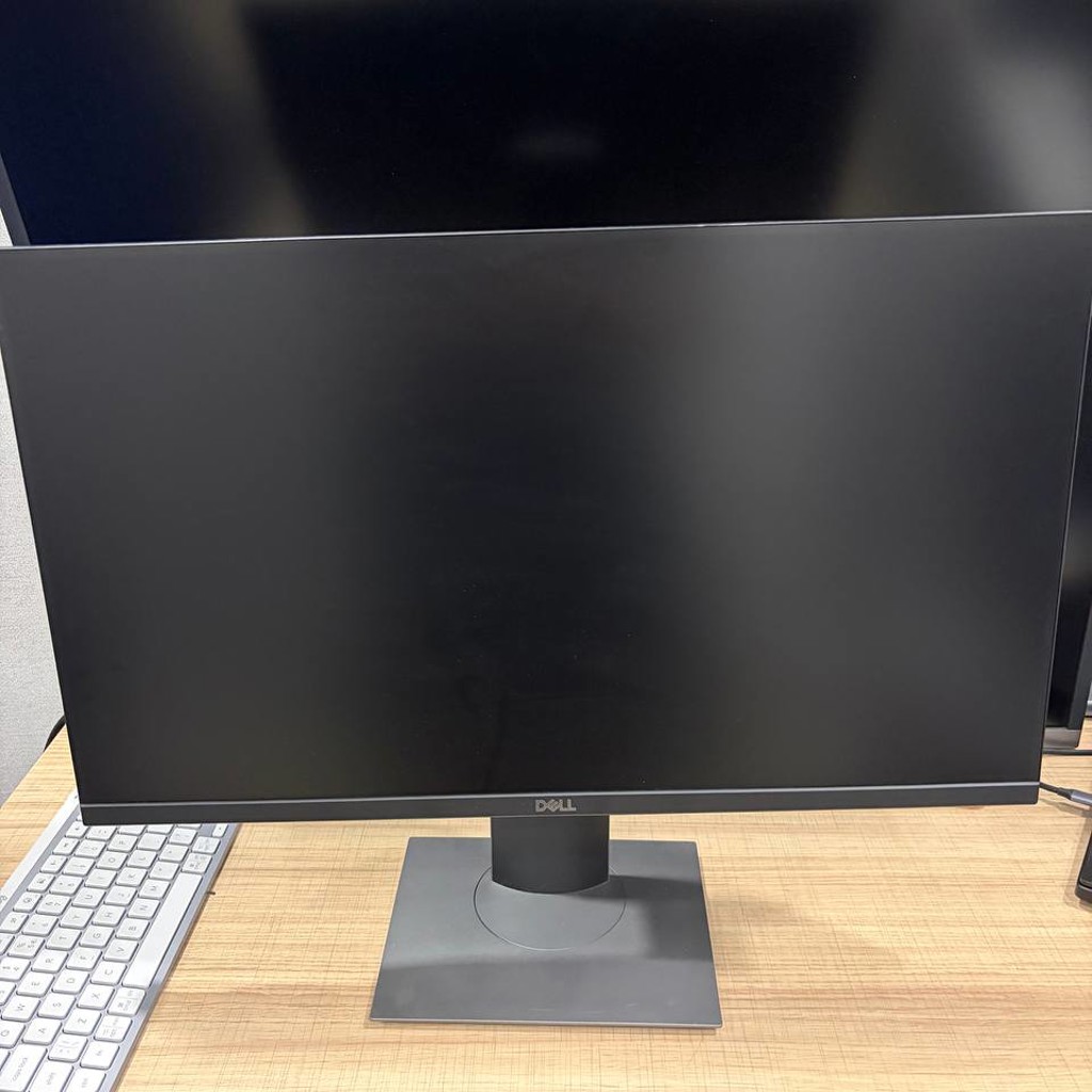 Монитор Dell 24 дюйма