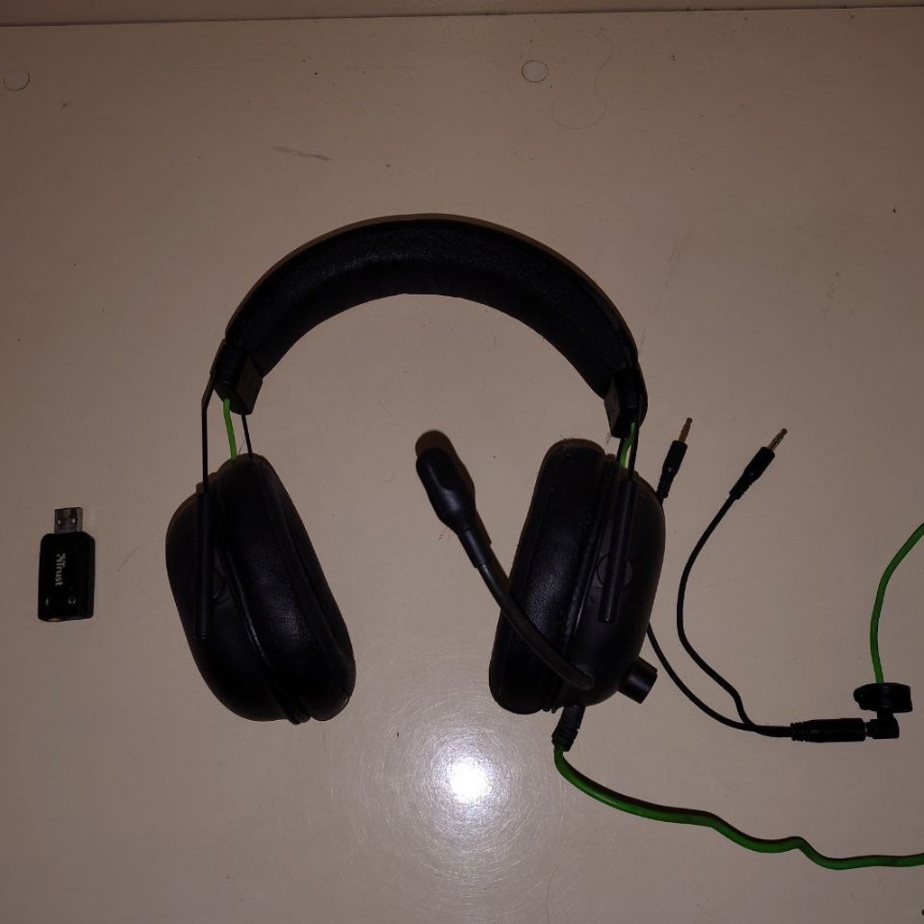 Наушники Razer blackshark v2