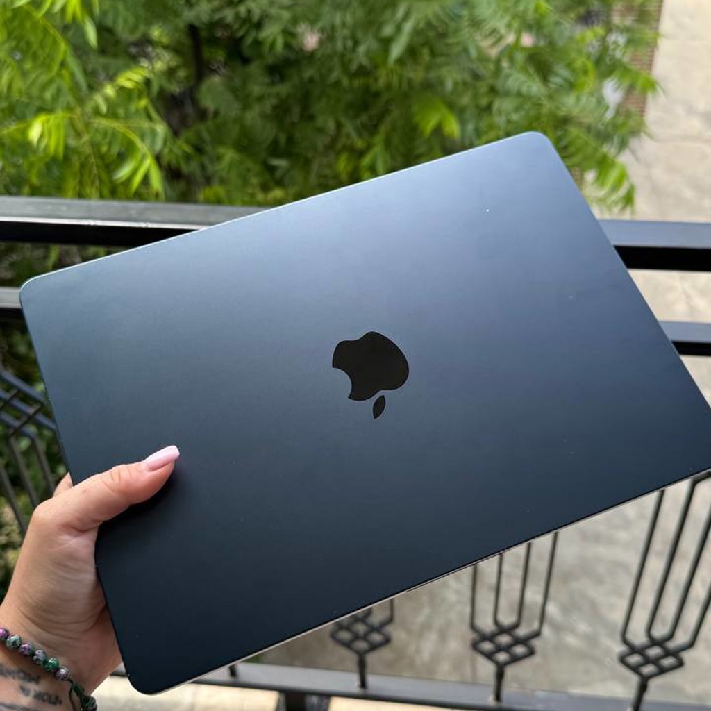 MacBook Air M2