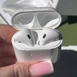 AirPods 2 - фото 3