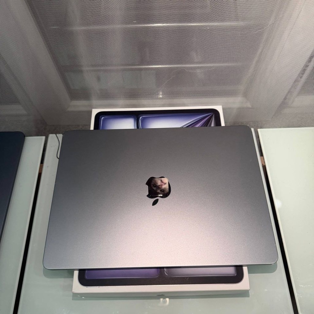 MacBook Air M2