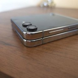 Samsung Galaxy Z Flip 5 - фото 7