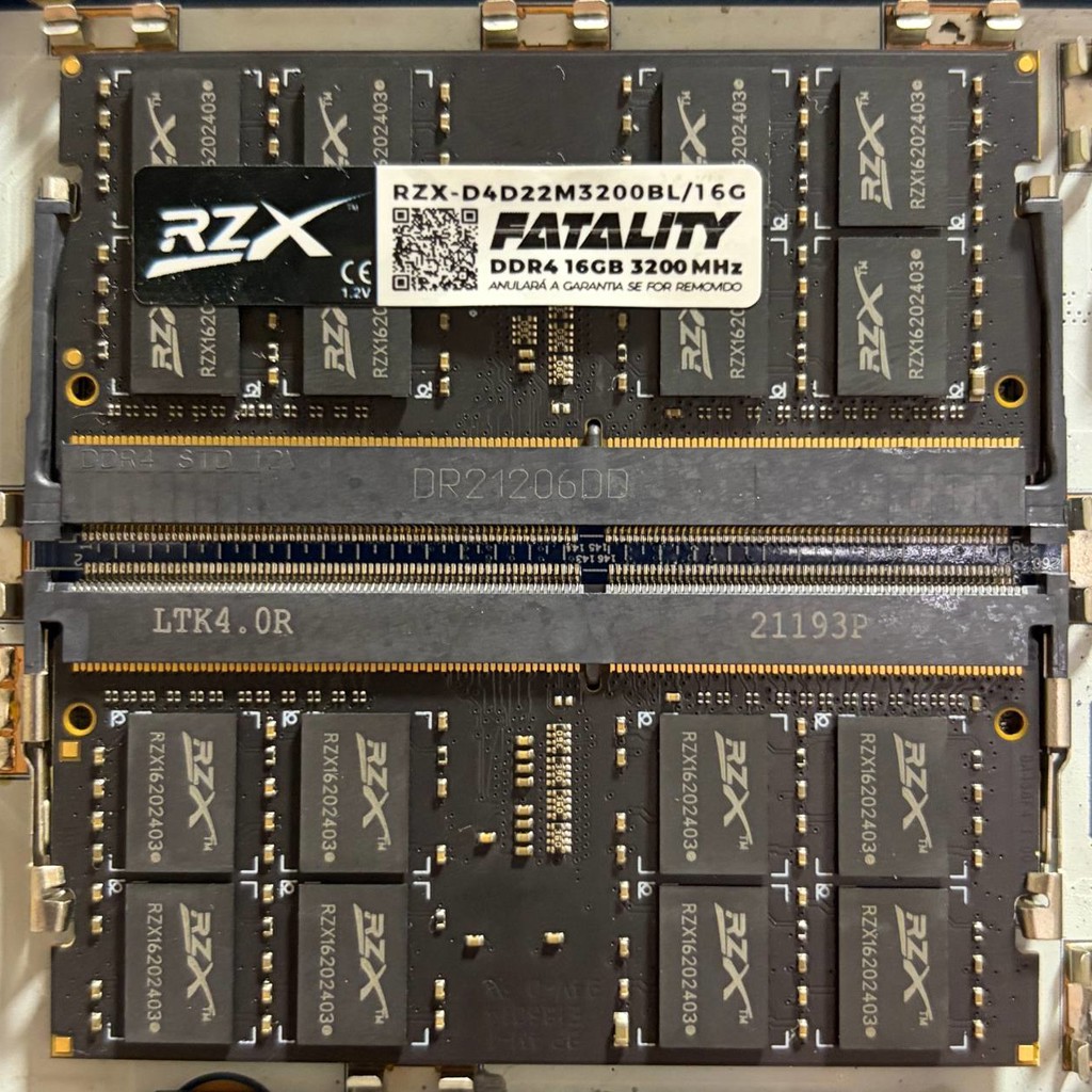 Плашки оперативной памяти DDR4