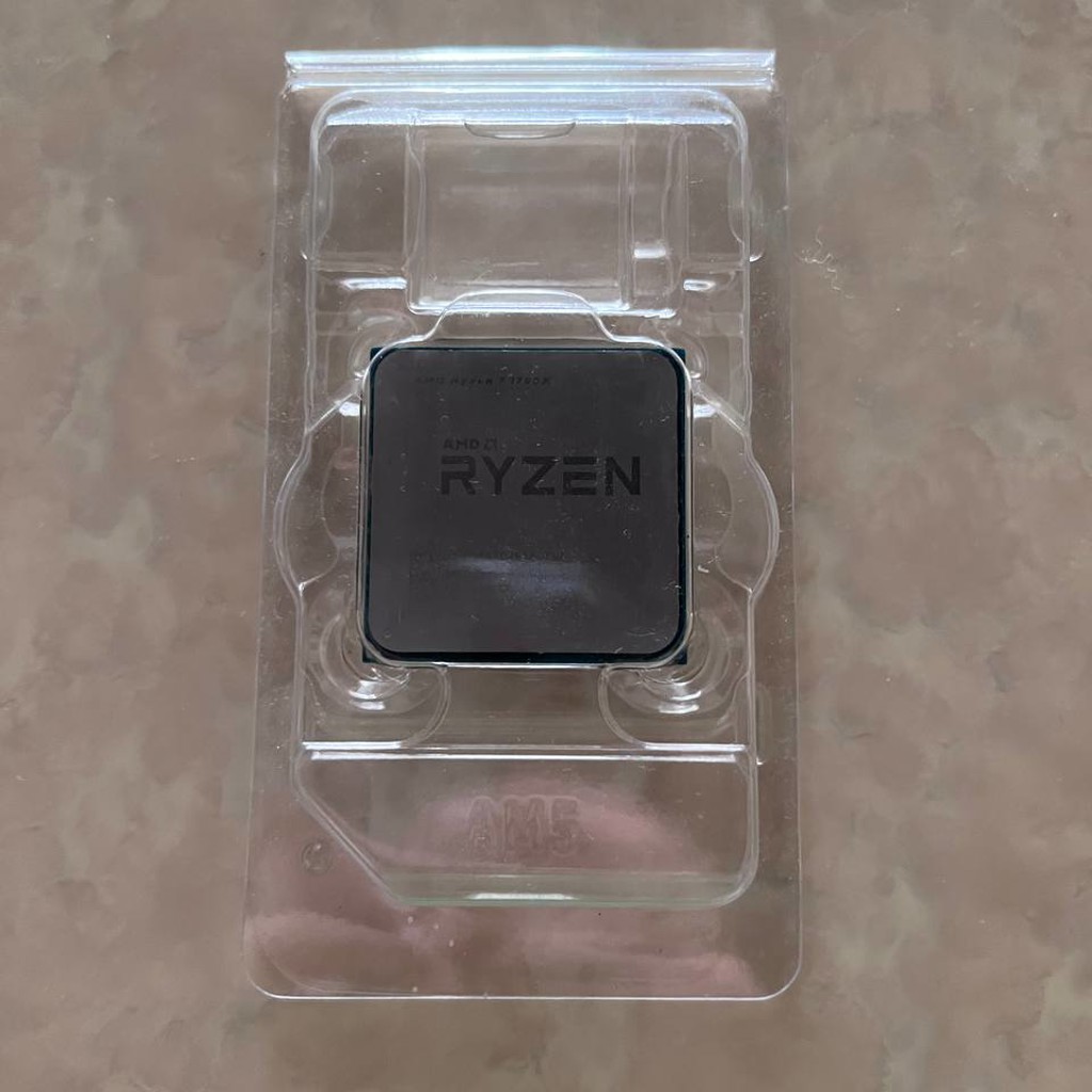 AMD Ryzen 7 1700X
