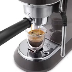 Рожковая кофемашина DeLonghi Dedica EC885.GY - фото 2