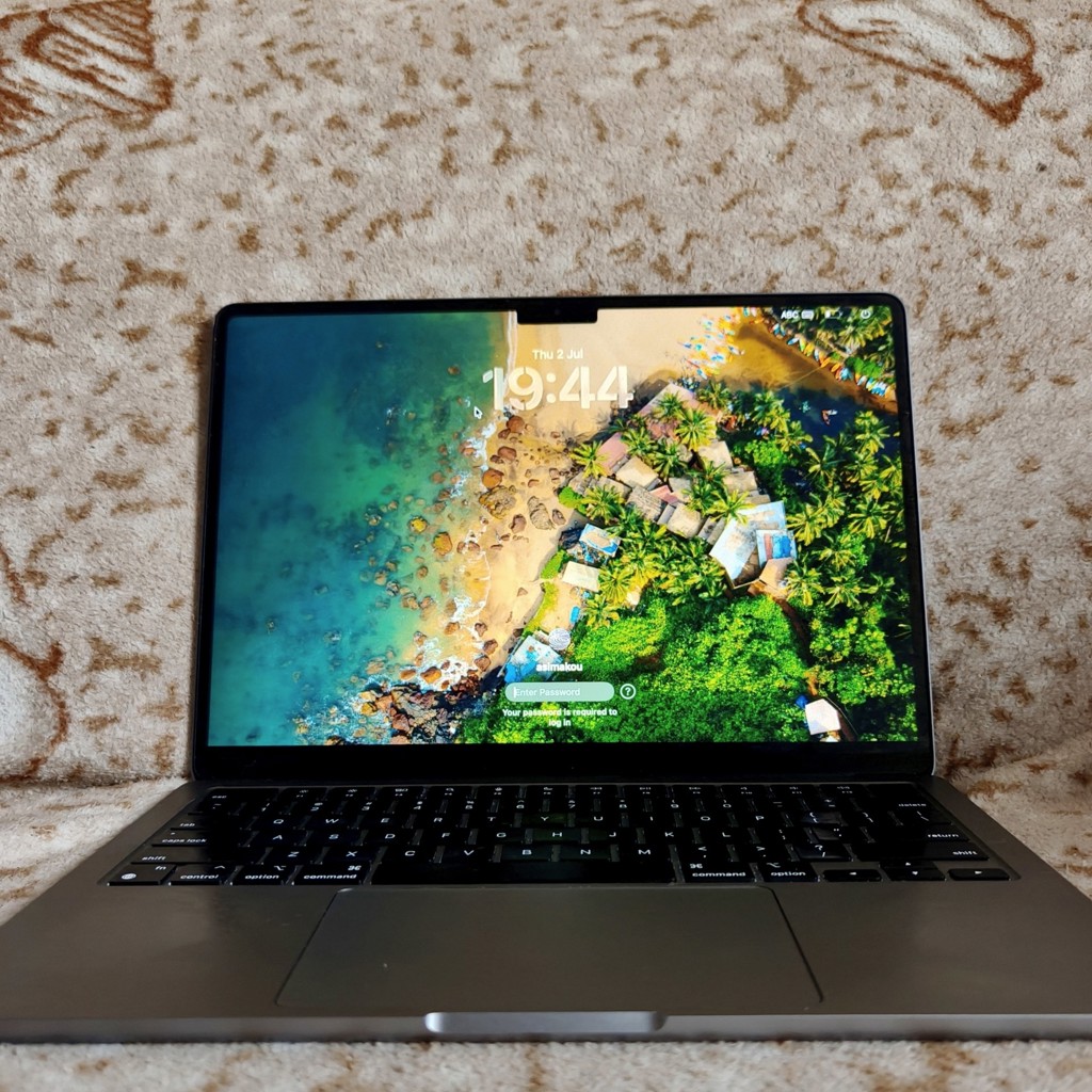 MacBook Air M2