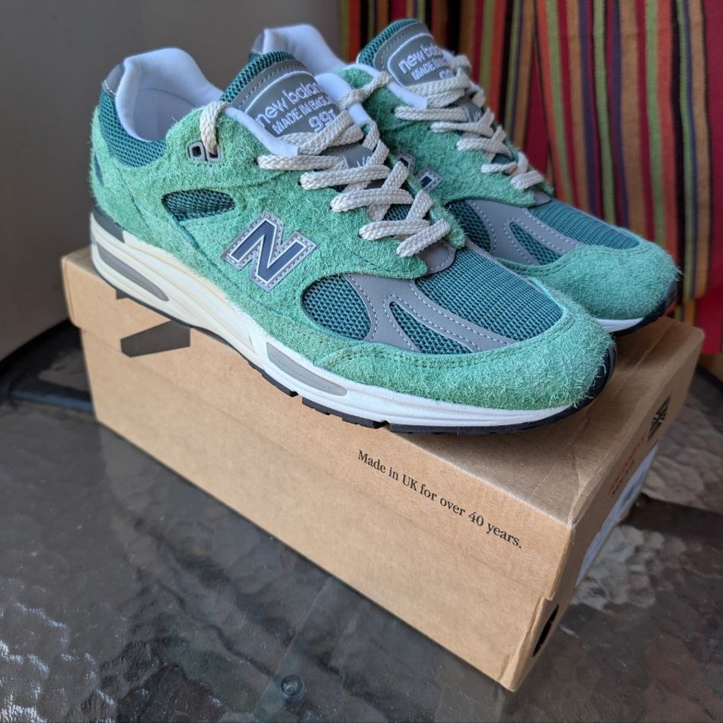 Кроссовки New Balance 991v2