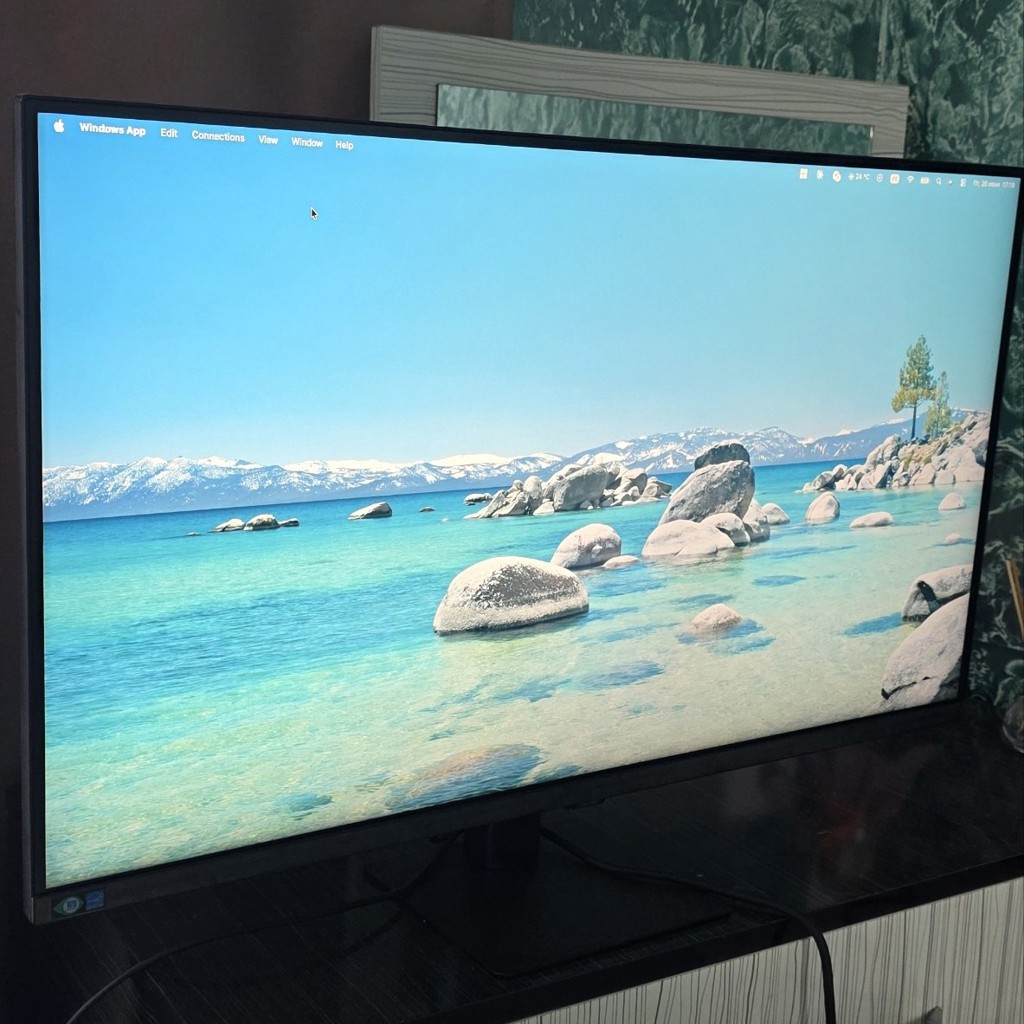 Монитор Samsung View Finity S7 32' 4K