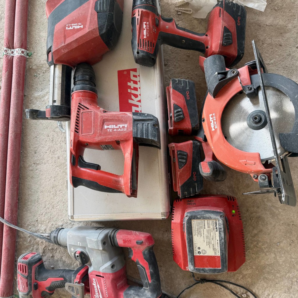Инструмент Hilti